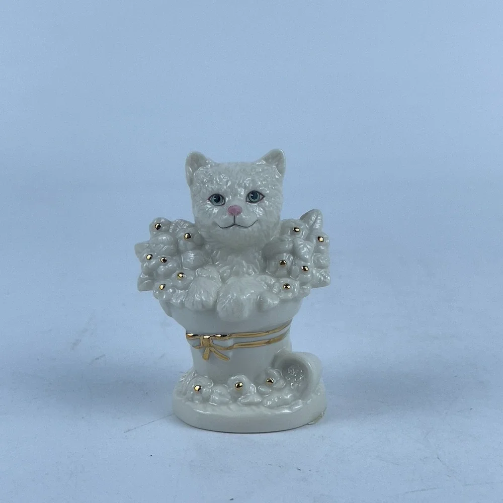 Lenox Mini Kitty Ivory & Gold Cat‎ Kitten in Flower Basket Decorative Figurine